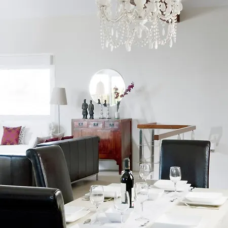 Coral * بويرتو ذيل كارمين