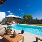 Villa Coral *