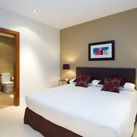 珊瑚别墅酒店 * 卡门港